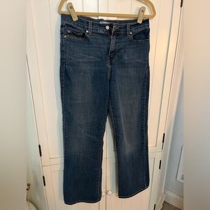 Women’s Levi Jeans
